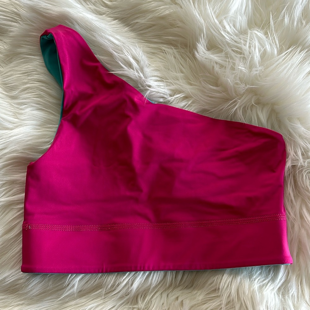 Fabletics Harlow Reversible One Shoulder Sports Bra